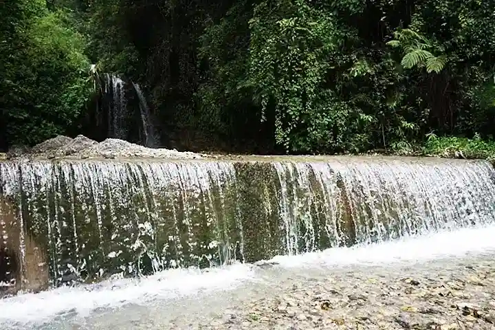 Mossy Falls in Mussoorie